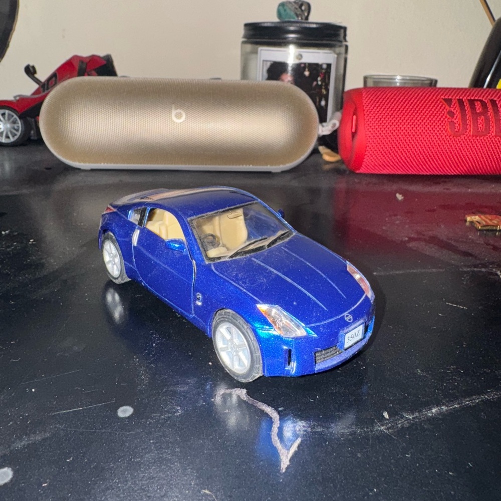 Nissan 350z Diecast toy car 1/34